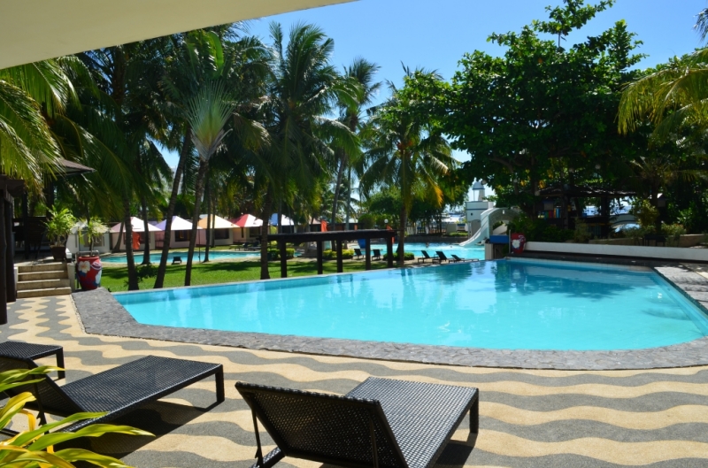 フィリピン留学 Cebu21 - Genius English-Swimming pool-9